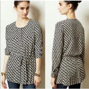 SOLD NOT FOR SALE
 Maeve Black‎ and White selva bird print tunic. S